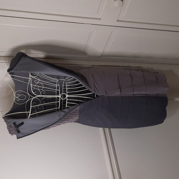 BCBGMAXAZRIA Dress - Picture 4 of 9